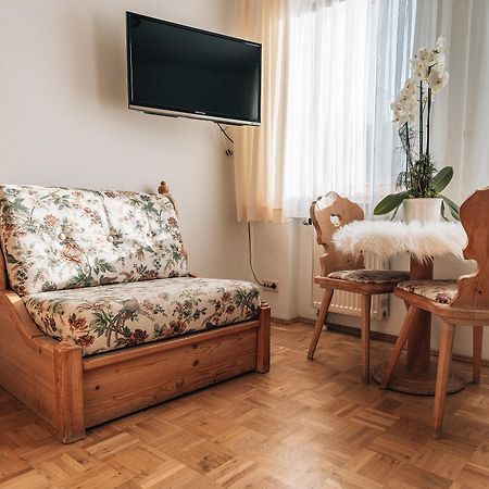 Hotel Krone Tauberrettersheim Zewnętrze zdjęcie